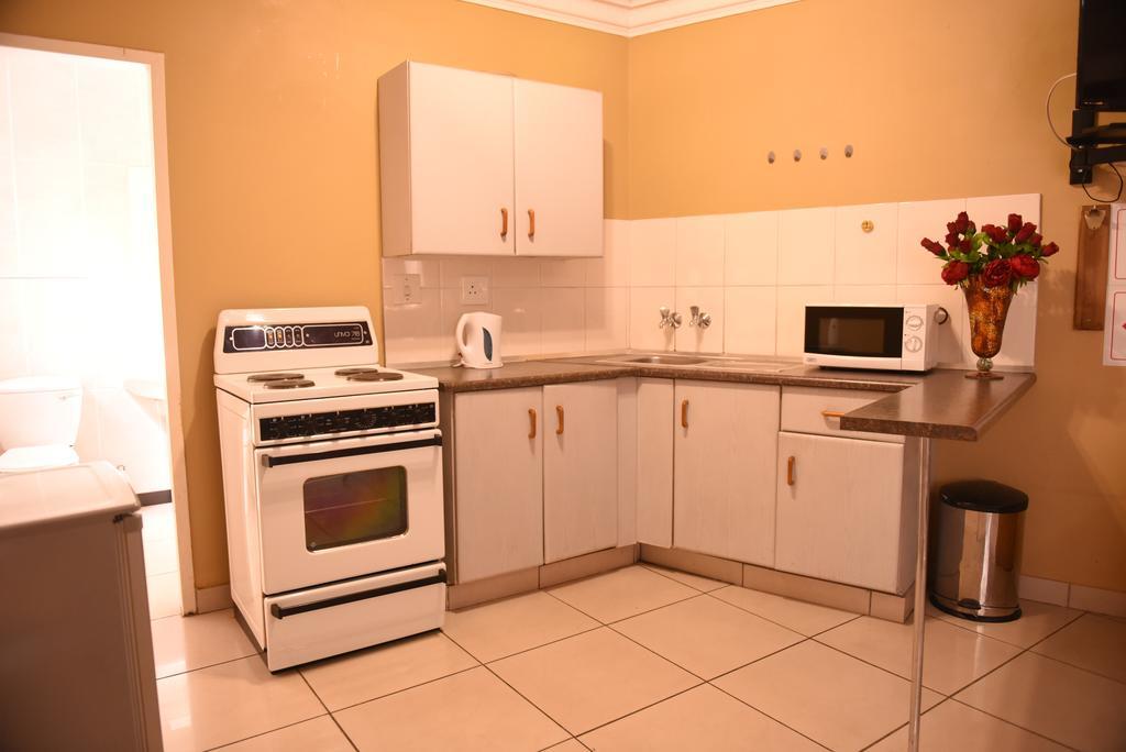 Chancellors Court Pretoria Luaran gambar